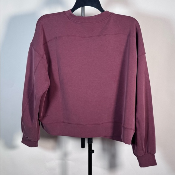 NWOT Lululemon Perfectly Oversized Cropped Crew *Softstreme - Picture 2 of 6